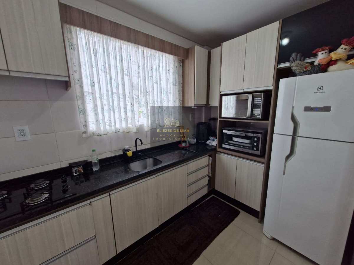  - Apartamento à venda em Jaraguá do Sul, Rau, com 3 quartos, 112m²