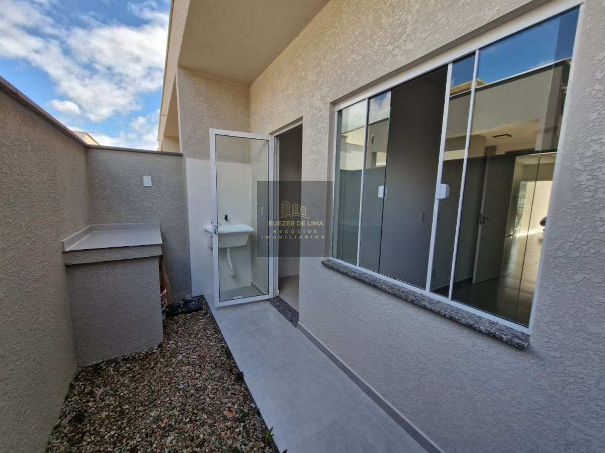  - Casa geminada à venda em Jaraguá do Sul, Jaraguá 99, com 2 quartos, 61,4m²