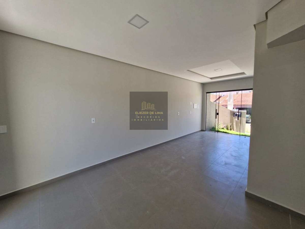 Sobrado à venda com 2 quartos - Jaraguá 99,Jaraguá do Sul